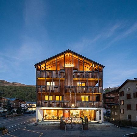 Hotel Larice Ливиньо Экстерьер фото