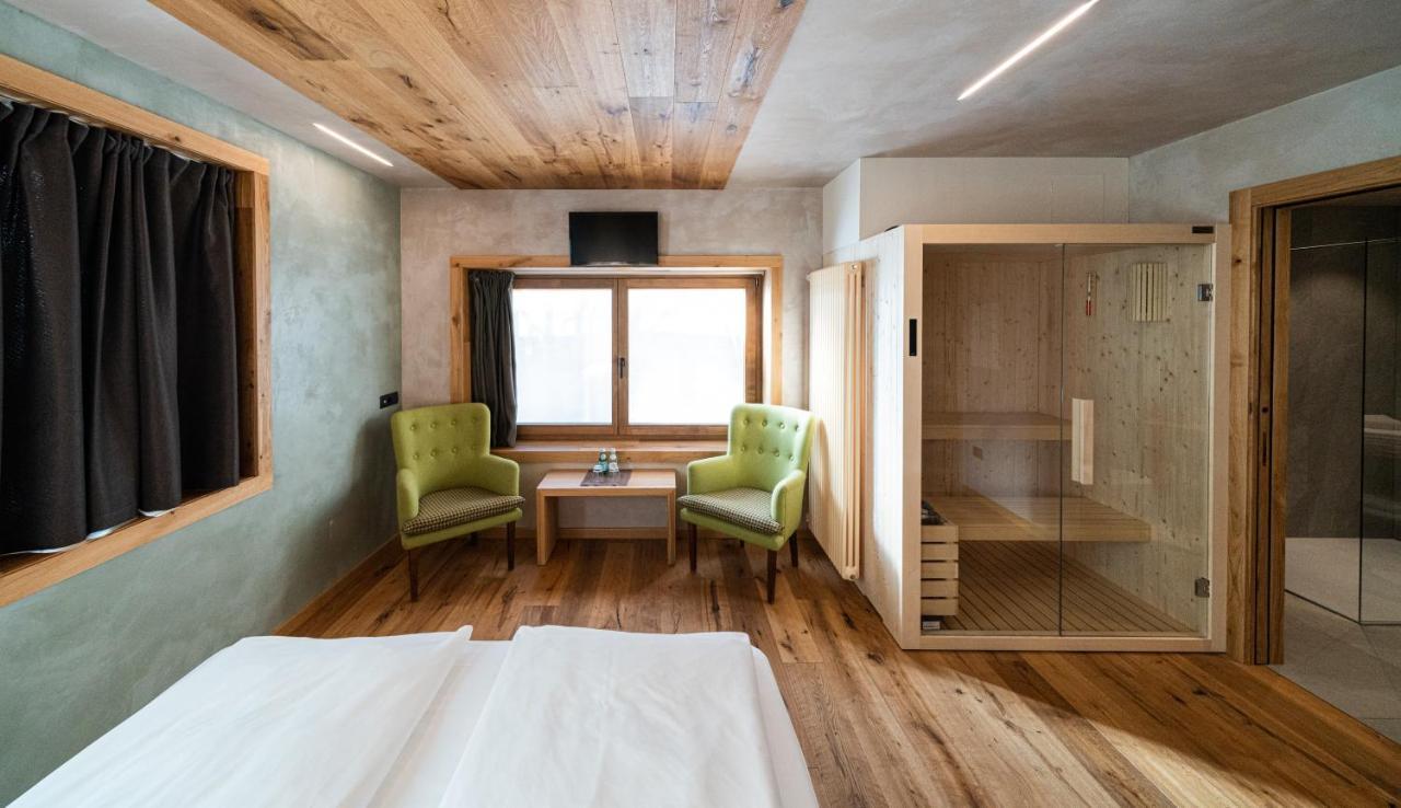 Hotel Larice Ливиньо Экстерьер фото