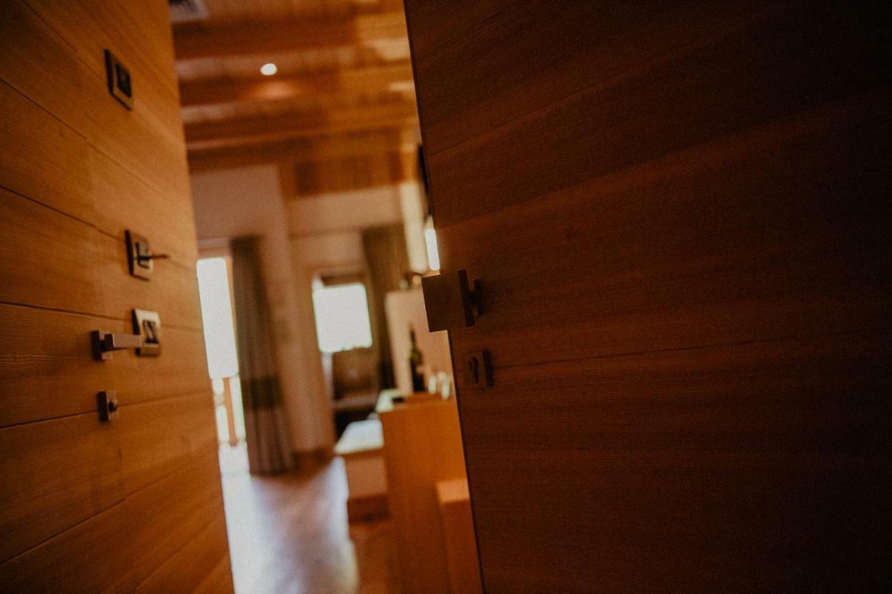 Hotel Larice Ливиньо Экстерьер фото